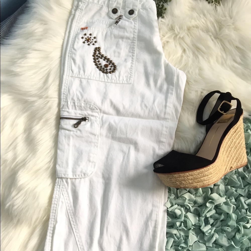 💙3 FOR 30💙ALLEN SCHWARTZ Embellished White Crops